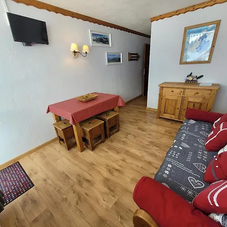 Superbe Etage Eleve Aux Pieds Vue Pistes Lejlighed