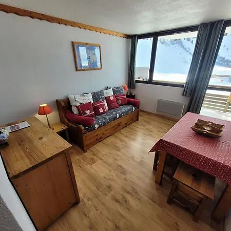 Superbe Etage Eleve Aux Pieds Vue Pistes